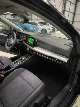 VW Golf 8/2.0TDI/harman/kardon/led/kamera/distr/masaj/Full, снимка 12