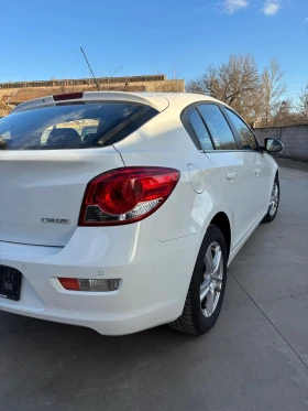 Chevrolet Cruze 1.6i, снимка 10