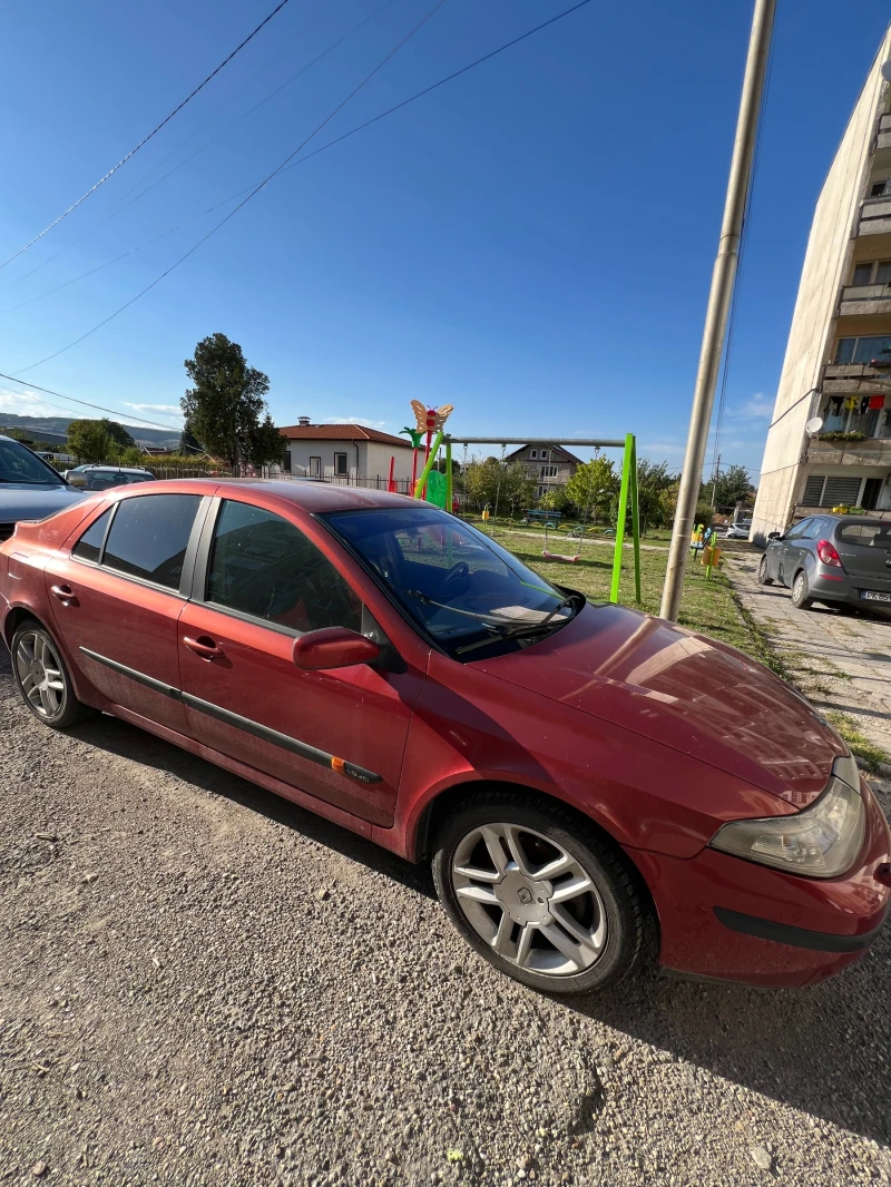 Renault Laguna, снимка 11 - Автомобили и джипове - 47354749