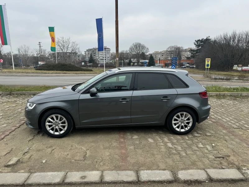 Audi A3 1.6 TDI, снимка 2 - Автомобили и джипове - 49164645