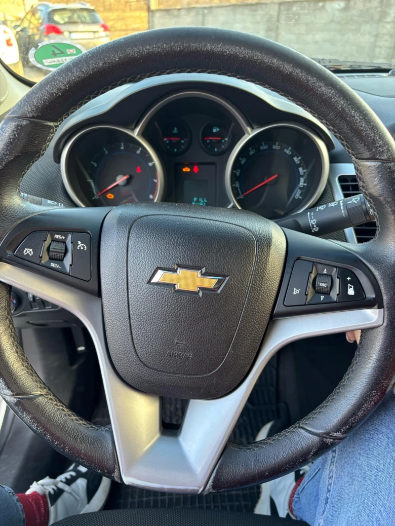 Chevrolet Cruze 1.6i, снимка 6 - Автомобили и джипове - 49226988