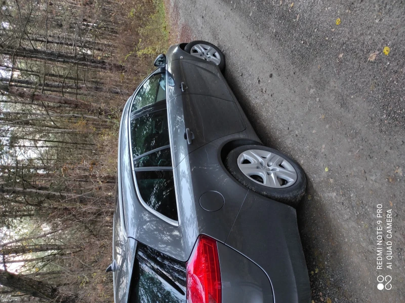 Opel Insignia 1.6 Turbo Sport Tourier Panorama, снимка 2 - Автомобили и джипове - 53094886