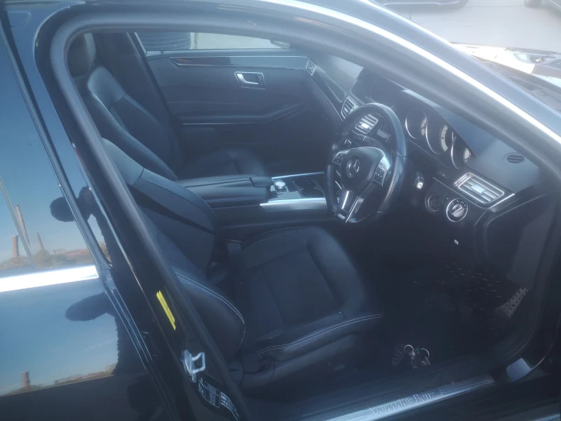 Mercedes-Benz E 250, снимка 5 - Автомобили и джипове - 52739833