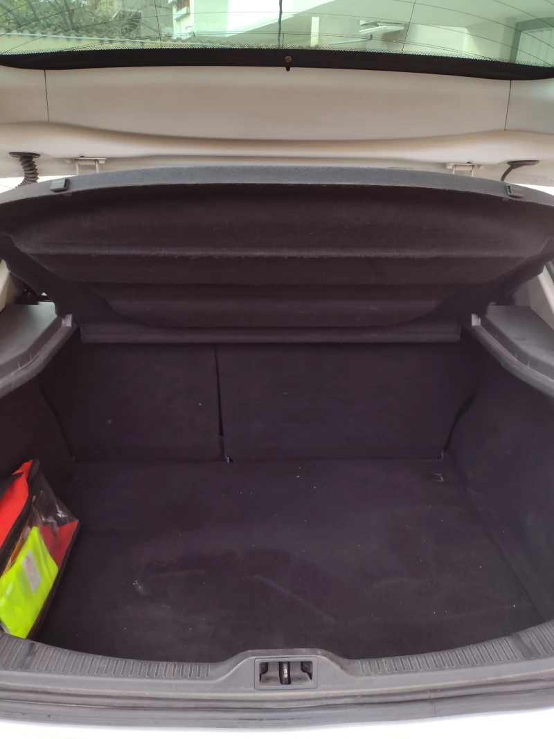 Renault Megane 1, 5dci-110к.с., снимка 10 - Автомобили и джипове - 52640034