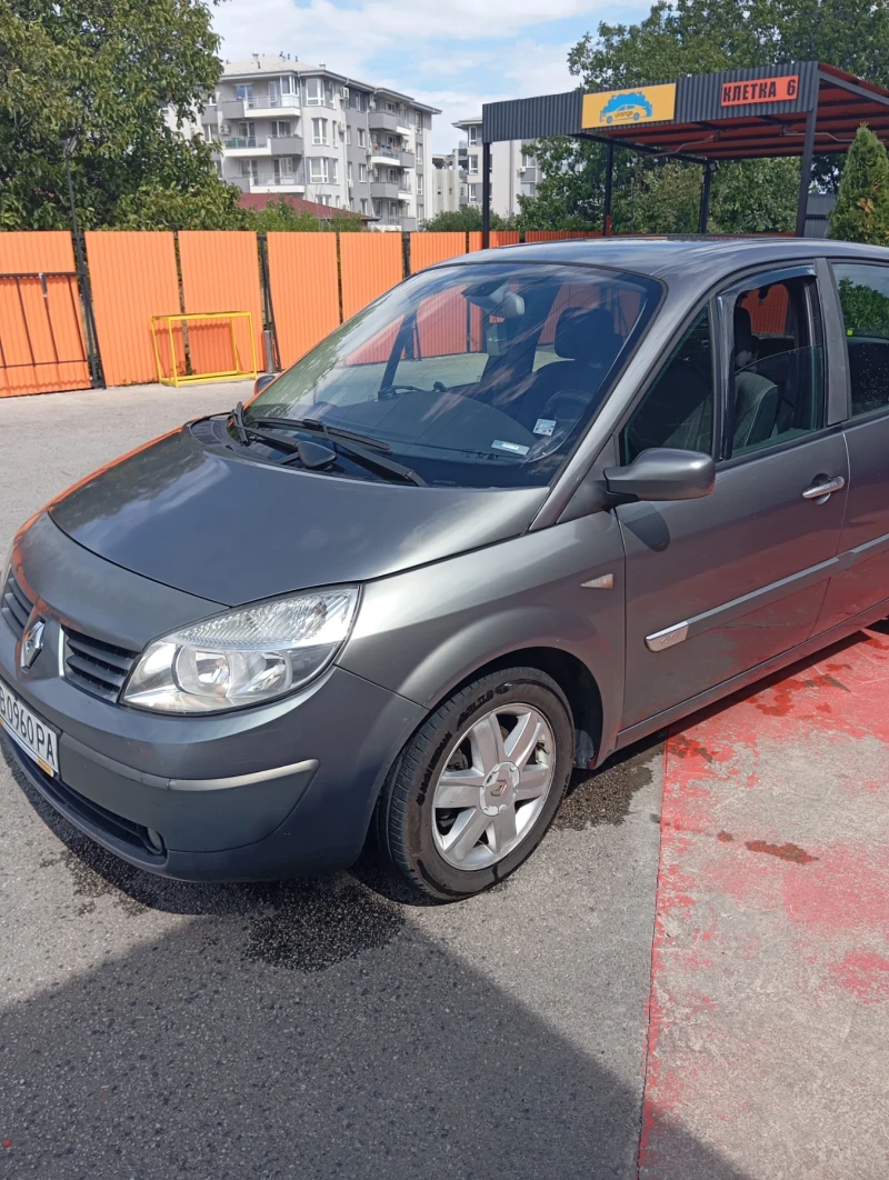 Renault Scenic 1.5dci, снимка 14 - Автомобили и джипове - 53142892