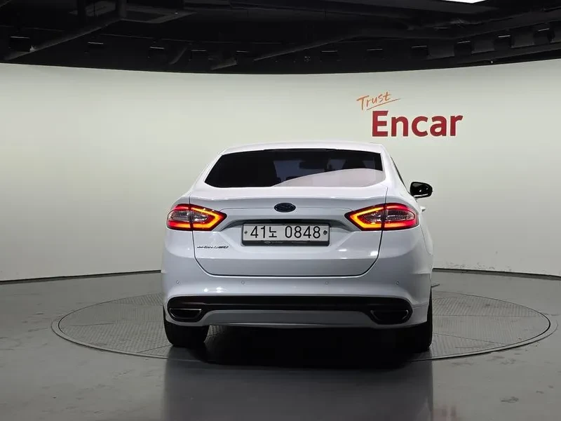 Ford Mondeo 2.0 ТDCI, снимка 4 - Автомобили и джипове - 53721880