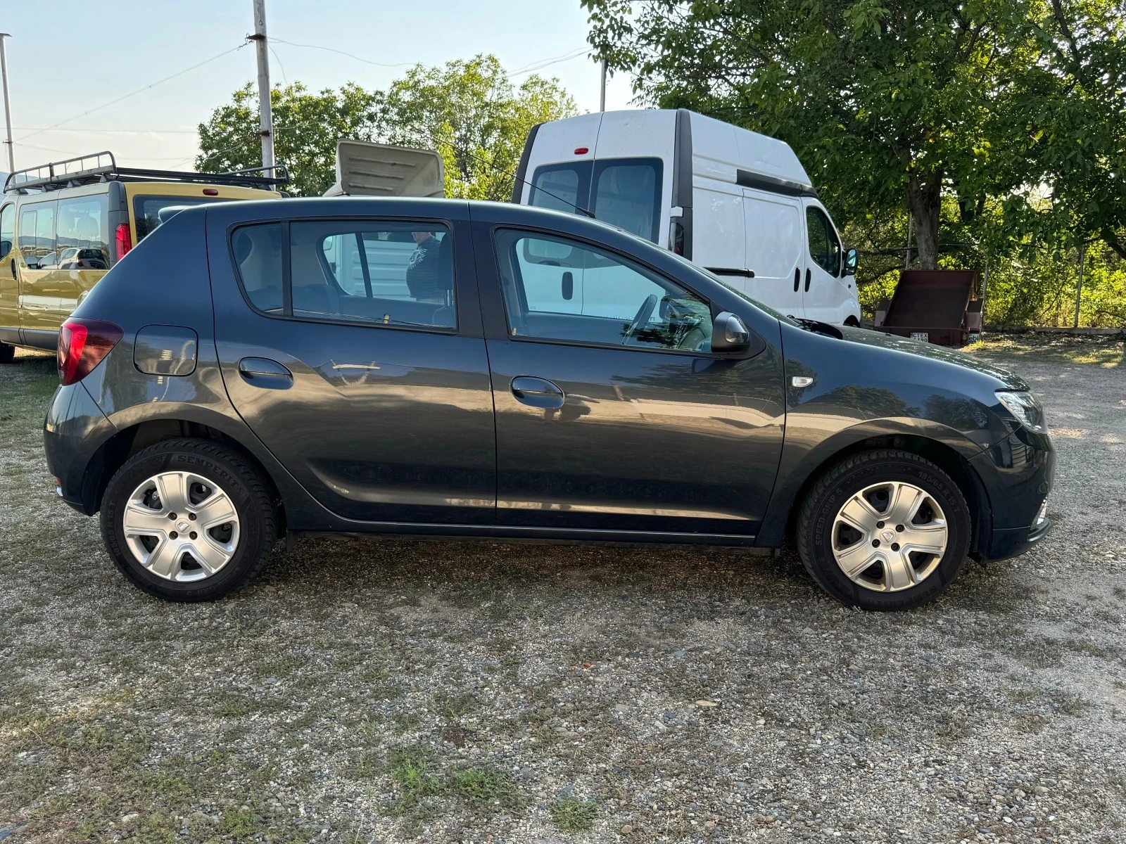 Dacia Sandero 1.0 133000km.100% - изображение 3