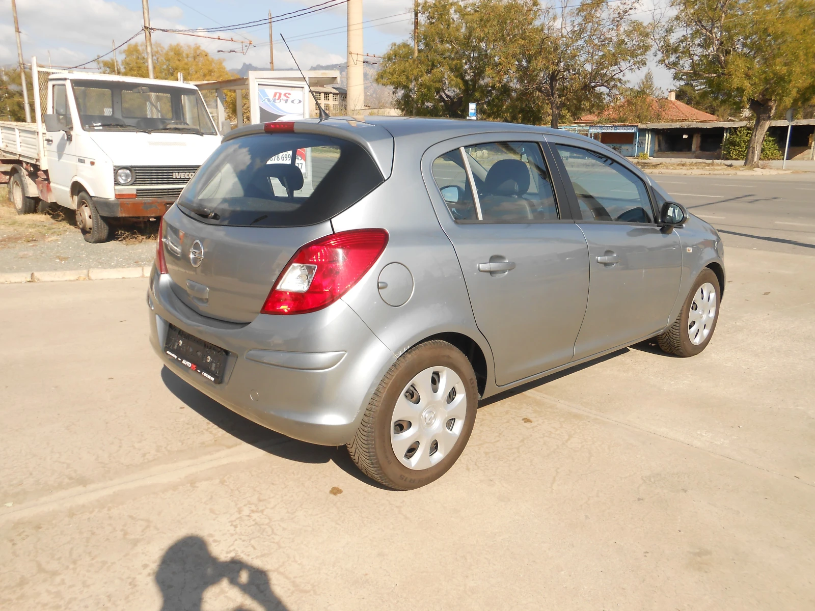 Opel Corsa 1.25i-Gpl-Euro-5B - изображение 5