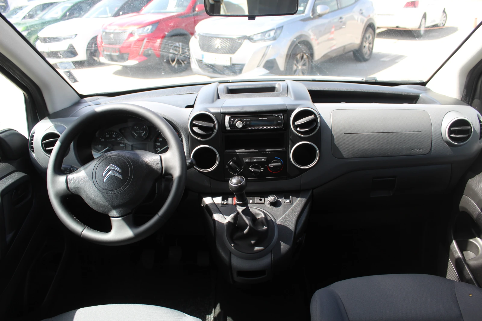 Citroen Berlingo  VP 1.6HDi 75 FAP BVM5 E6/1611R78 - изображение 7