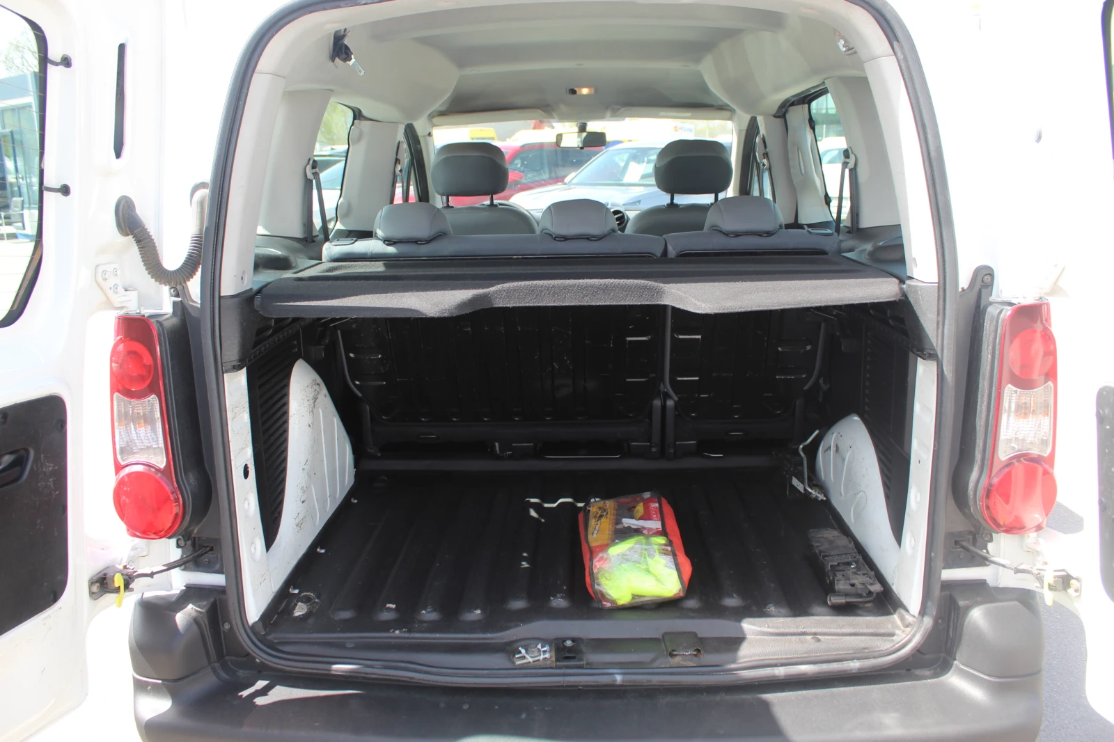 Citroen Berlingo  VP 1.6HDi 75 FAP BVM5 E6/1611R78 - изображение 5