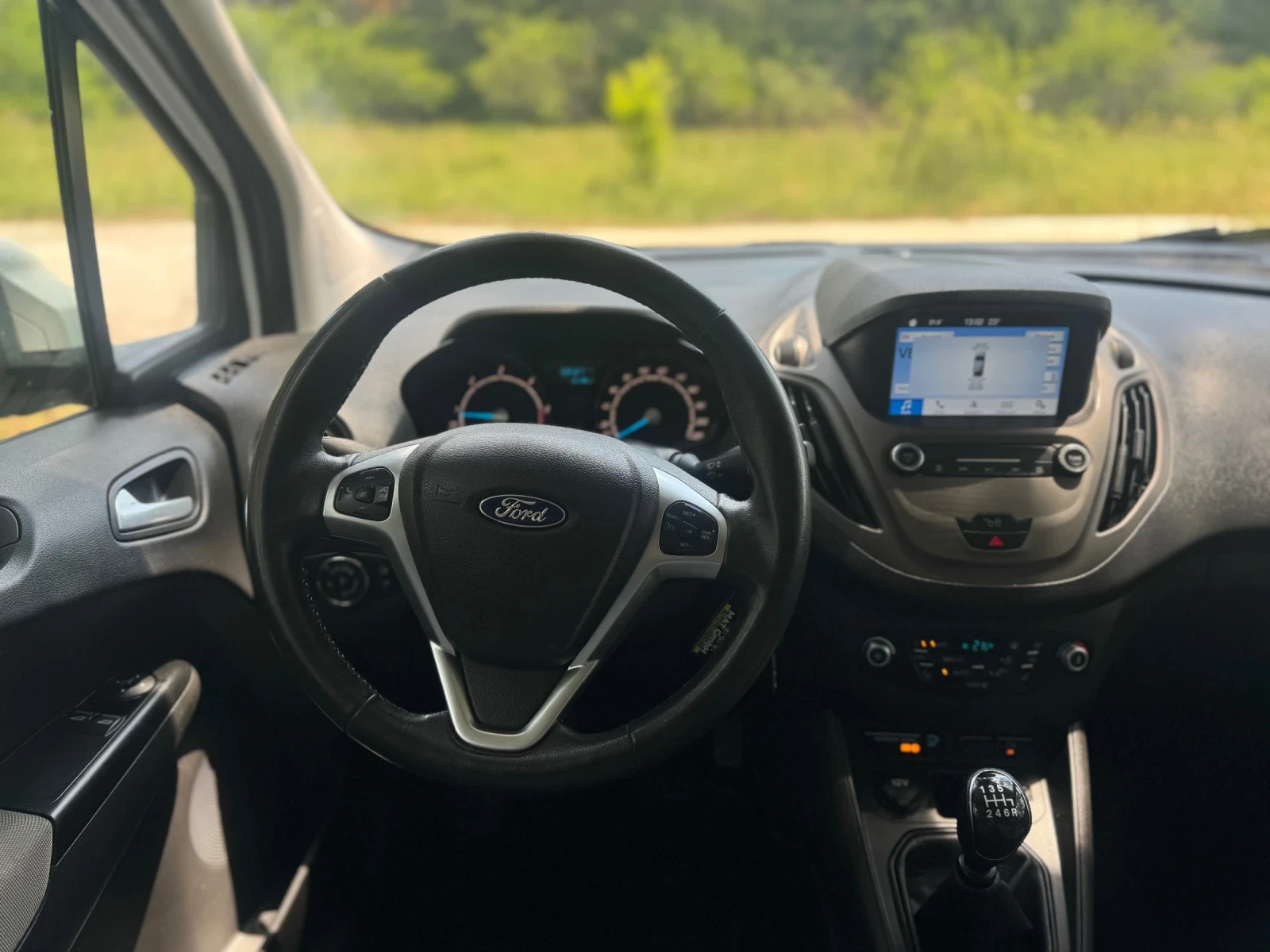 Ford Connect 1.5 Дизел Tourney  - изображение 8
