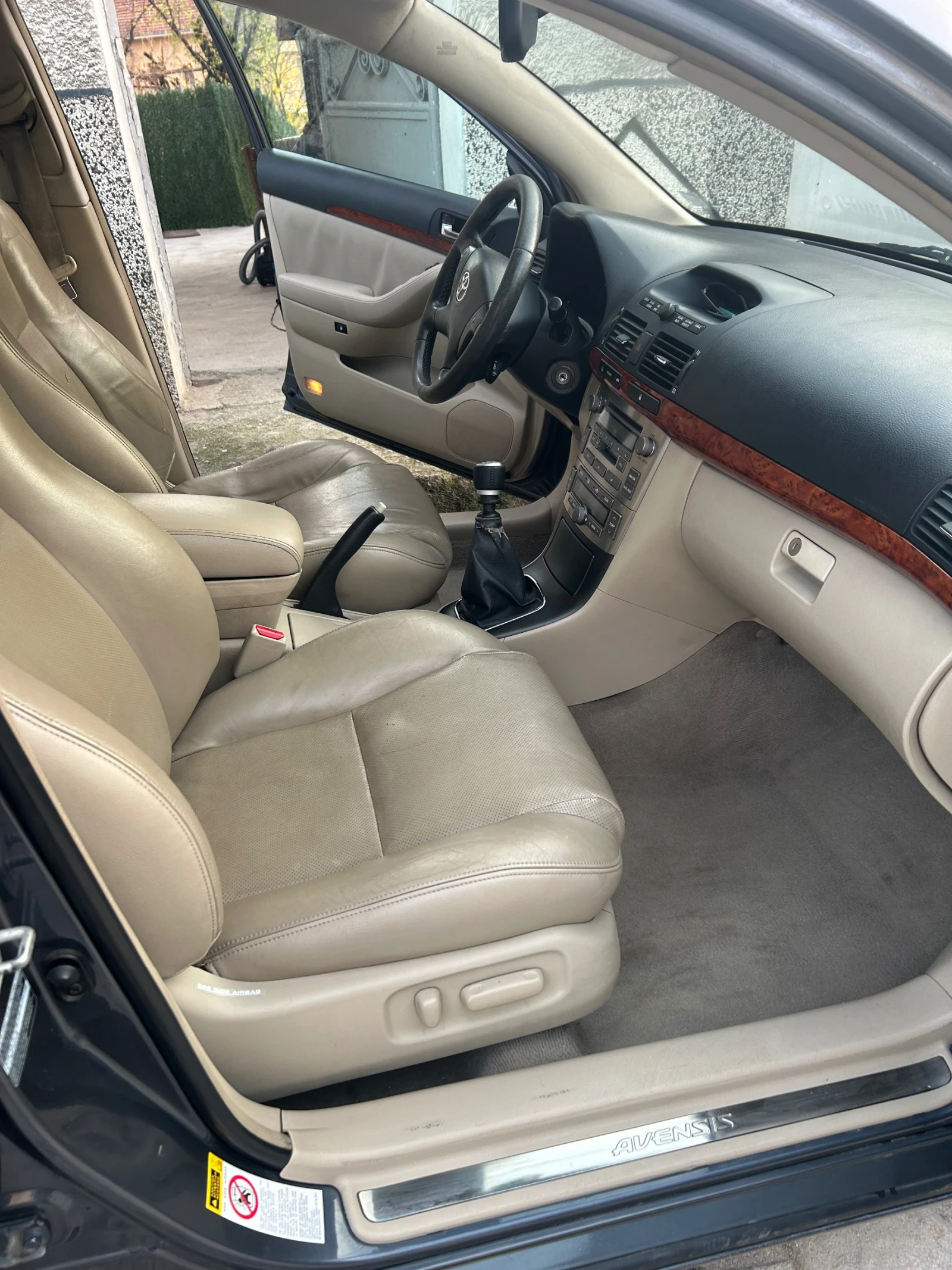 Toyota Avensis | Mobile.bg   11