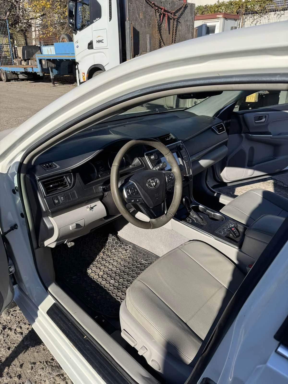 Toyota Camry  - изображение 8