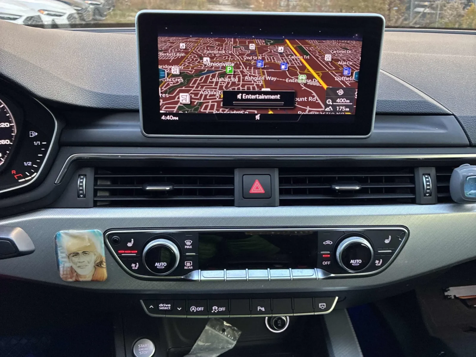 Audi A4 * TECH* ОБДУХВАНЕ* CARFAX * БЕЗ ПЪРВОНАЧАЛНА ВНОСК - изображение 9