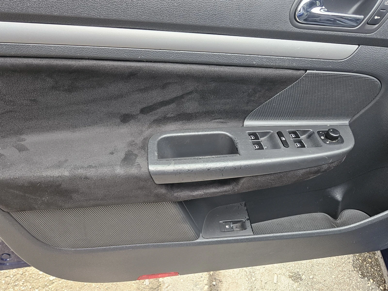 VW Golf 1.9TDI.105.kc, снимка 10 - Автомобили и джипове - 53718745