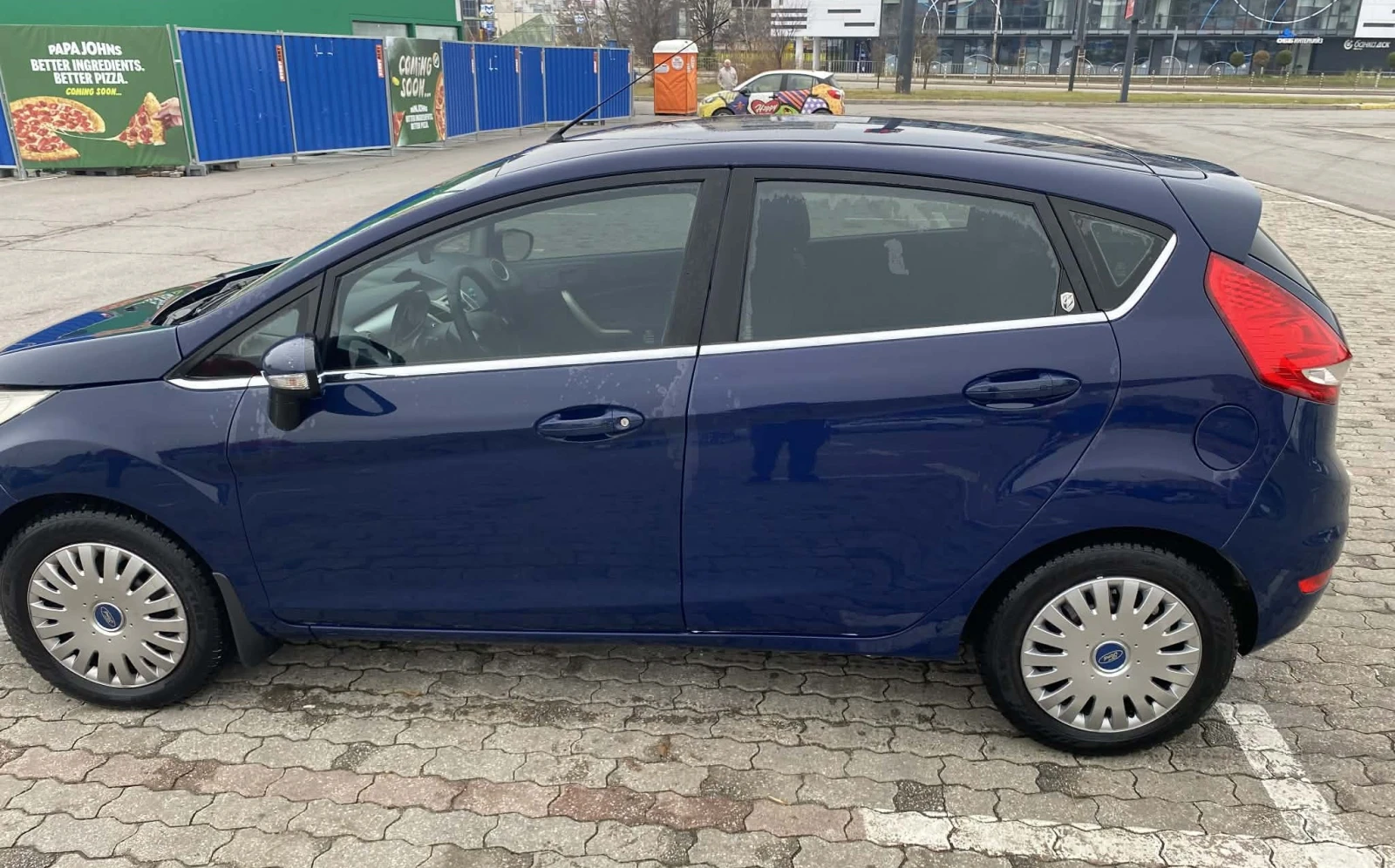 Ford Fiesta хечбек, снимка 7 - Автомобили и джипове - 53753772