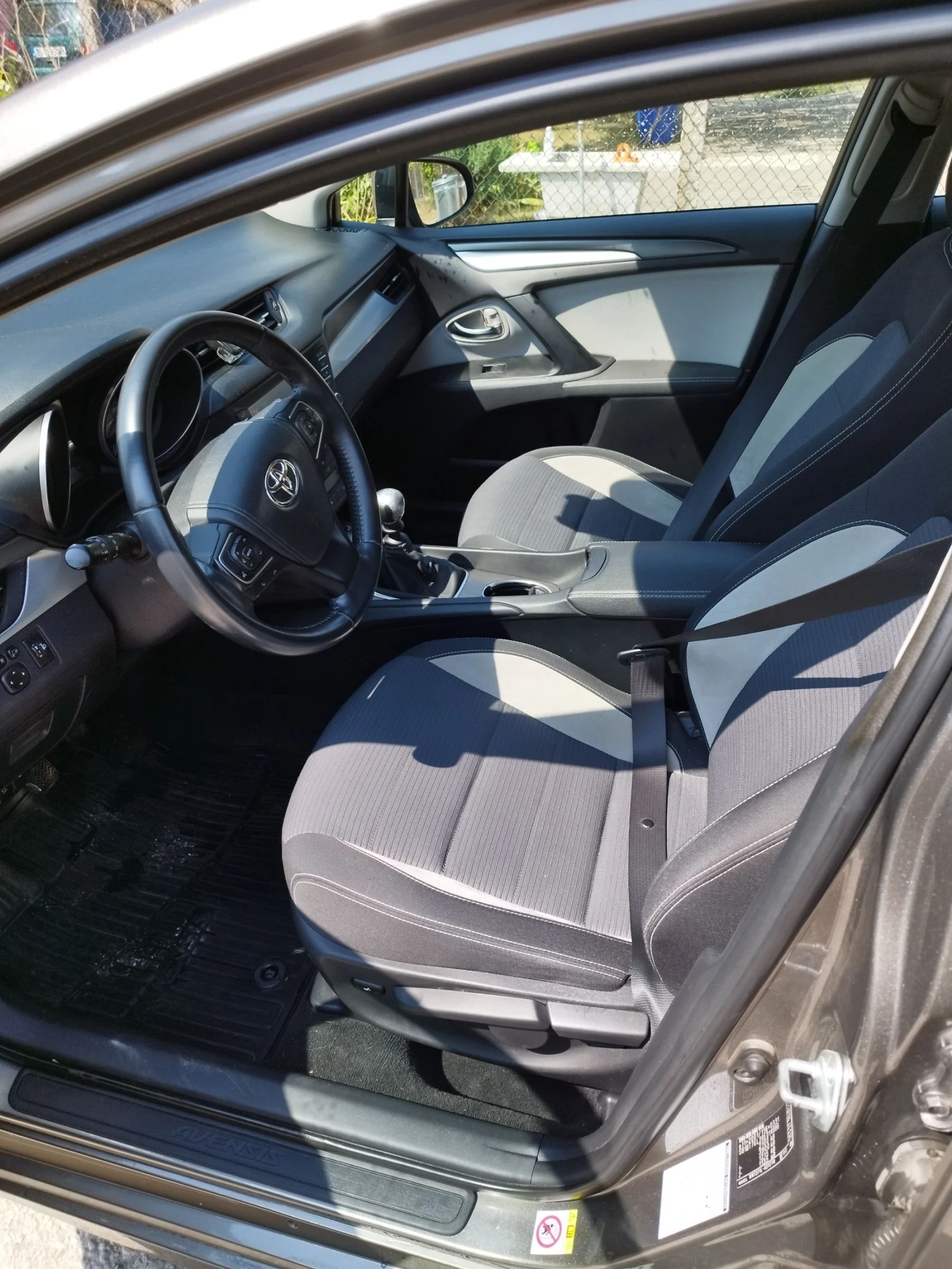 Toyota Avensis | Mobile.bg � ����������� 9