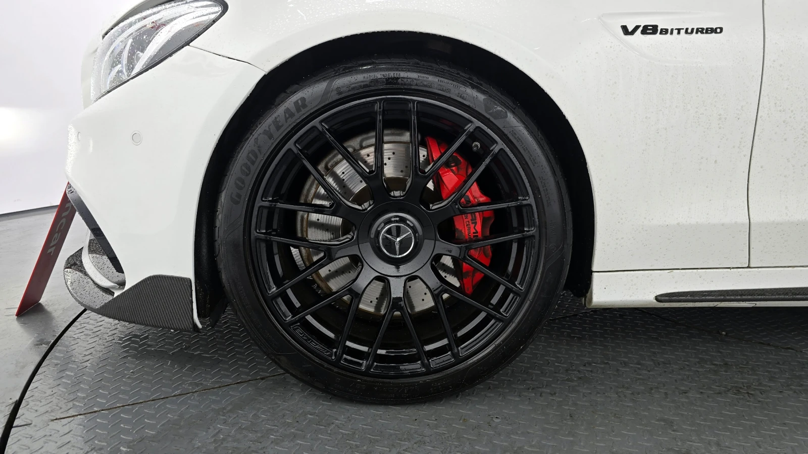 Mercedes-Benz C 63 AMG S / BURMESTER / ПОДГРЕВИ / ПАНОРАМА / Ф1 ПЕРА, снимка 5 - Автомобили и джипове - 53930781