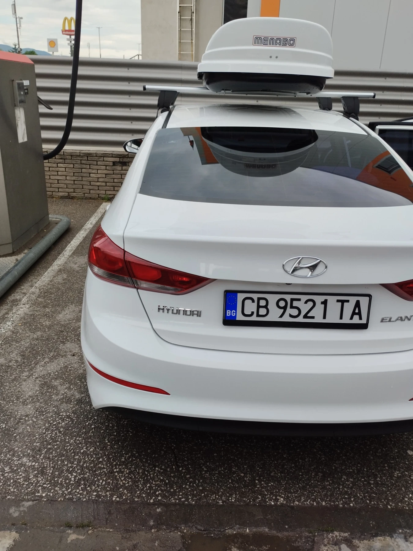 Hyundai Elantra 1, 6 crdi | Mobile.bg � ����������� 17