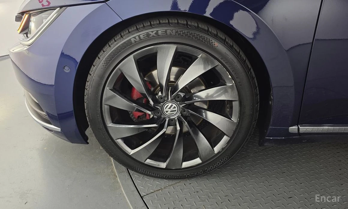 VW Arteon, снимка 5 - Автомобили и джипове - 54619027