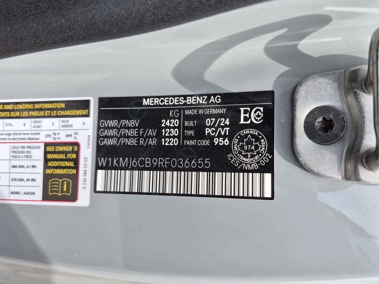 Mercedes-Benz CLE 53 AMG * Без инциденти * От Mercedes * , снимка 16 - Автомобили и джипове - 54687790