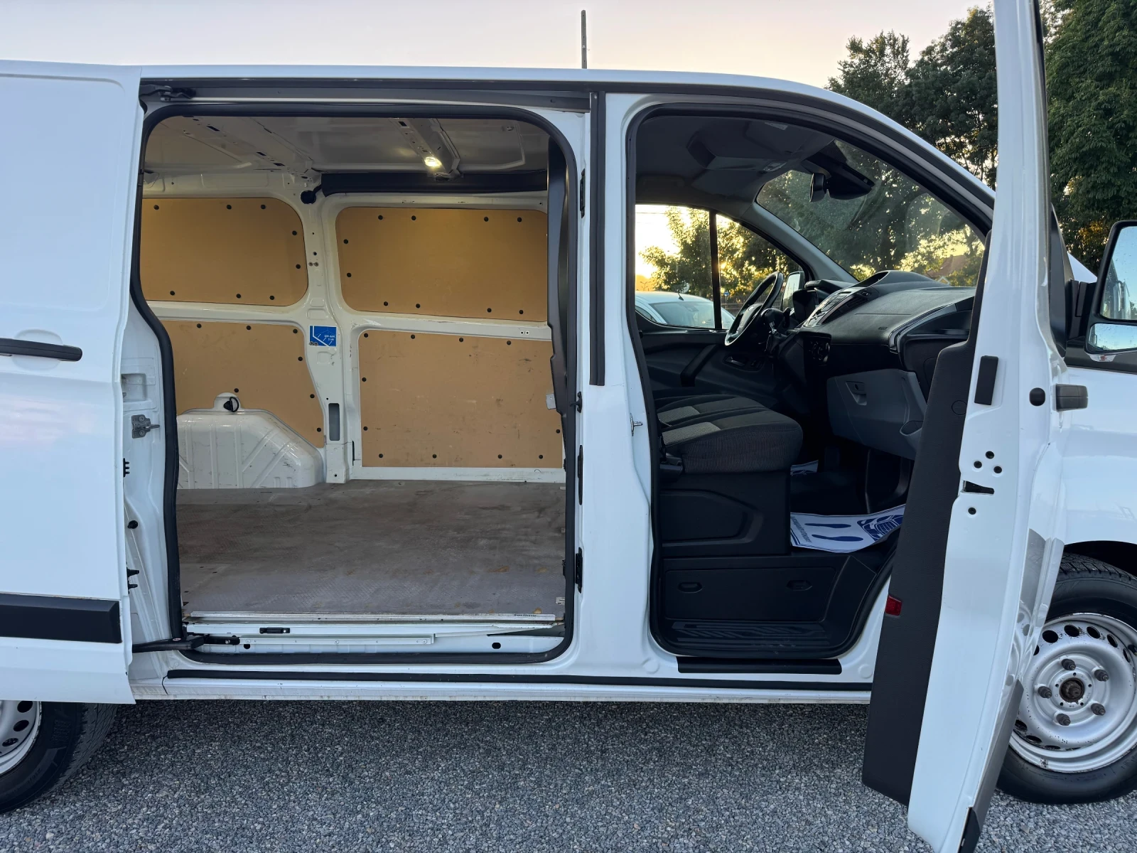 Ford Transit Custom 2.0TDCI 3 seats! 6 speed! Camera! Full! Euro 6! | Mobile.bg � ����������� 15