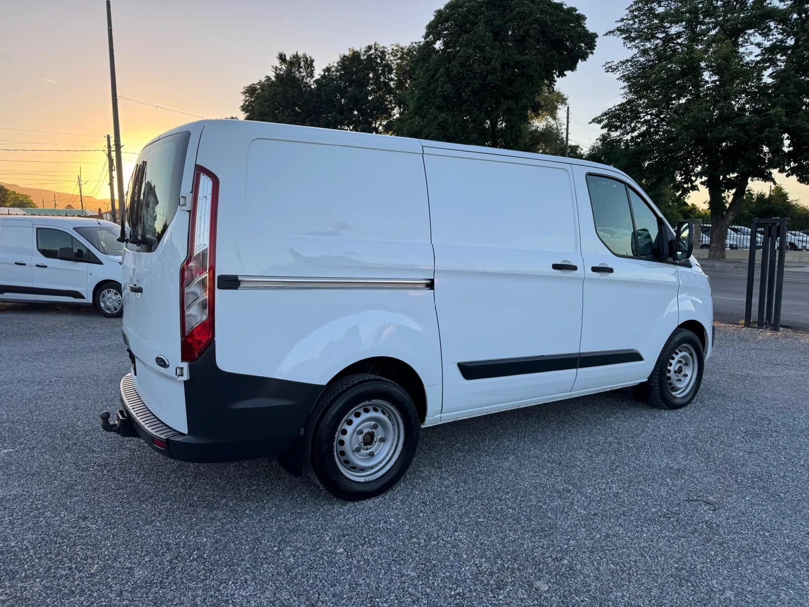 Ford Transit Custom 2.0TDCI 3 seats! 6 speed! Camera! Full! Euro 6! | Mobile.bg � ����������� 7