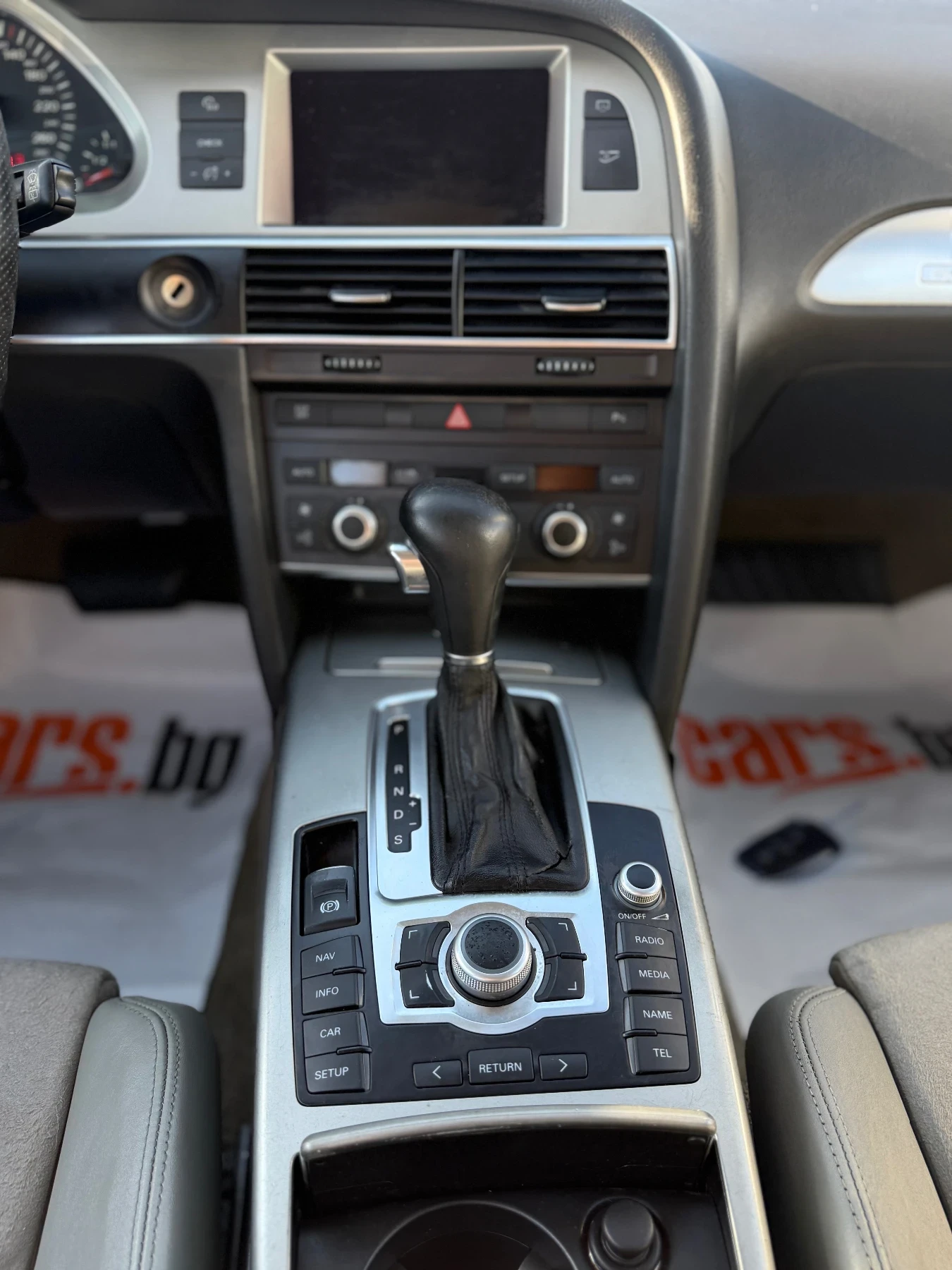 Audi A6 Allroad 3.0TDI, снимка 13 - Автомобили и джипове - 54778781