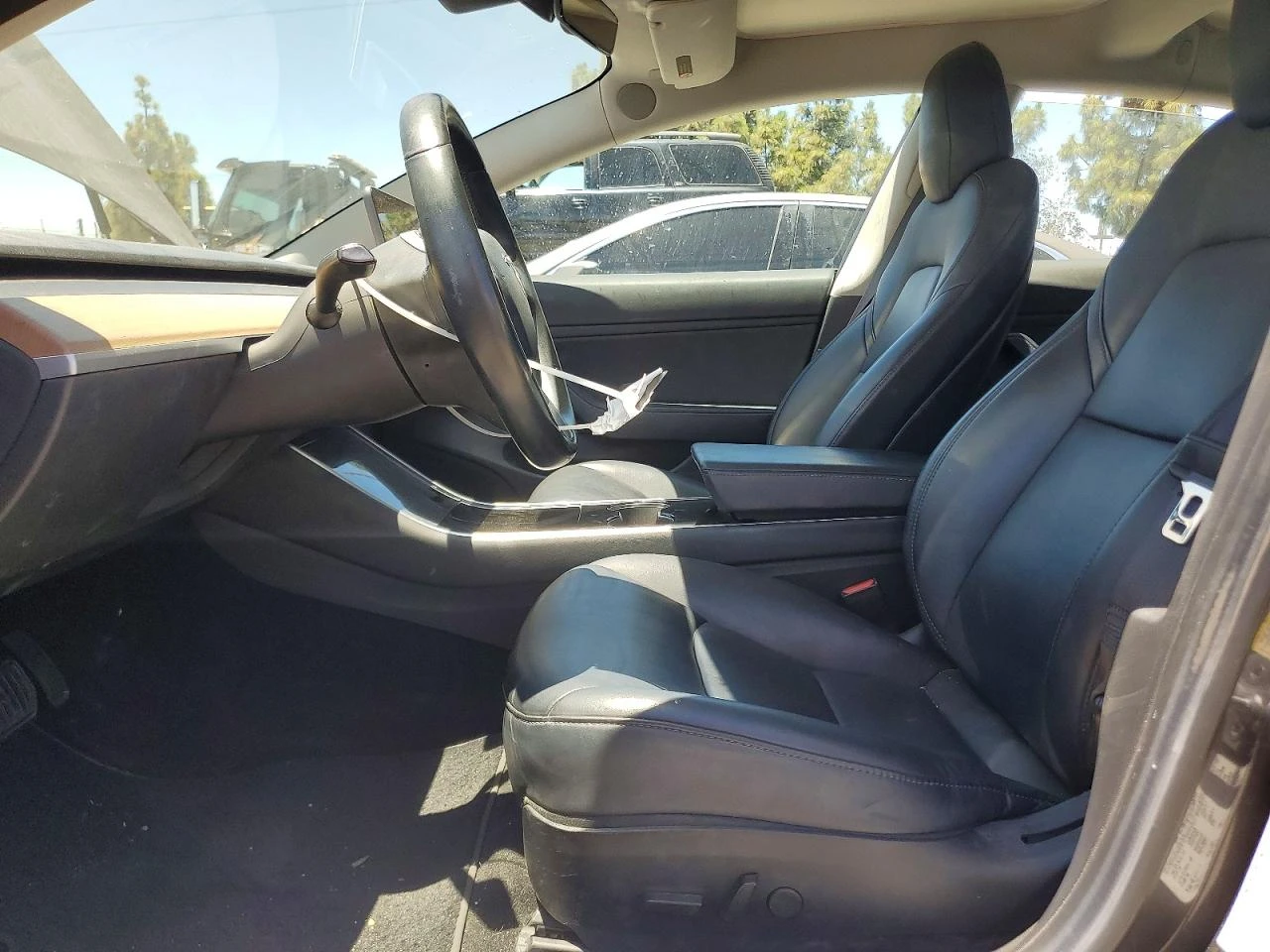 Tesla Model 3, снимка 7 - Автомобили и джипове - 55271999