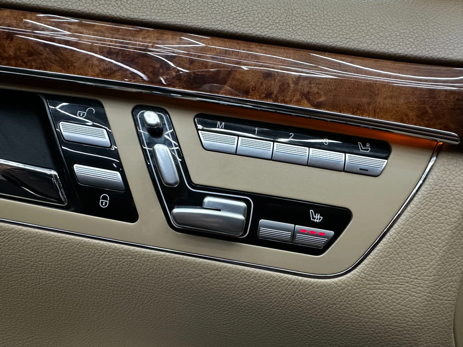 Mercedes-Benz S 350 3.0d 258 к.с./4matic/ГАРАНЦИЯ, снимка 16 - Автомобили и джипове - 55638941