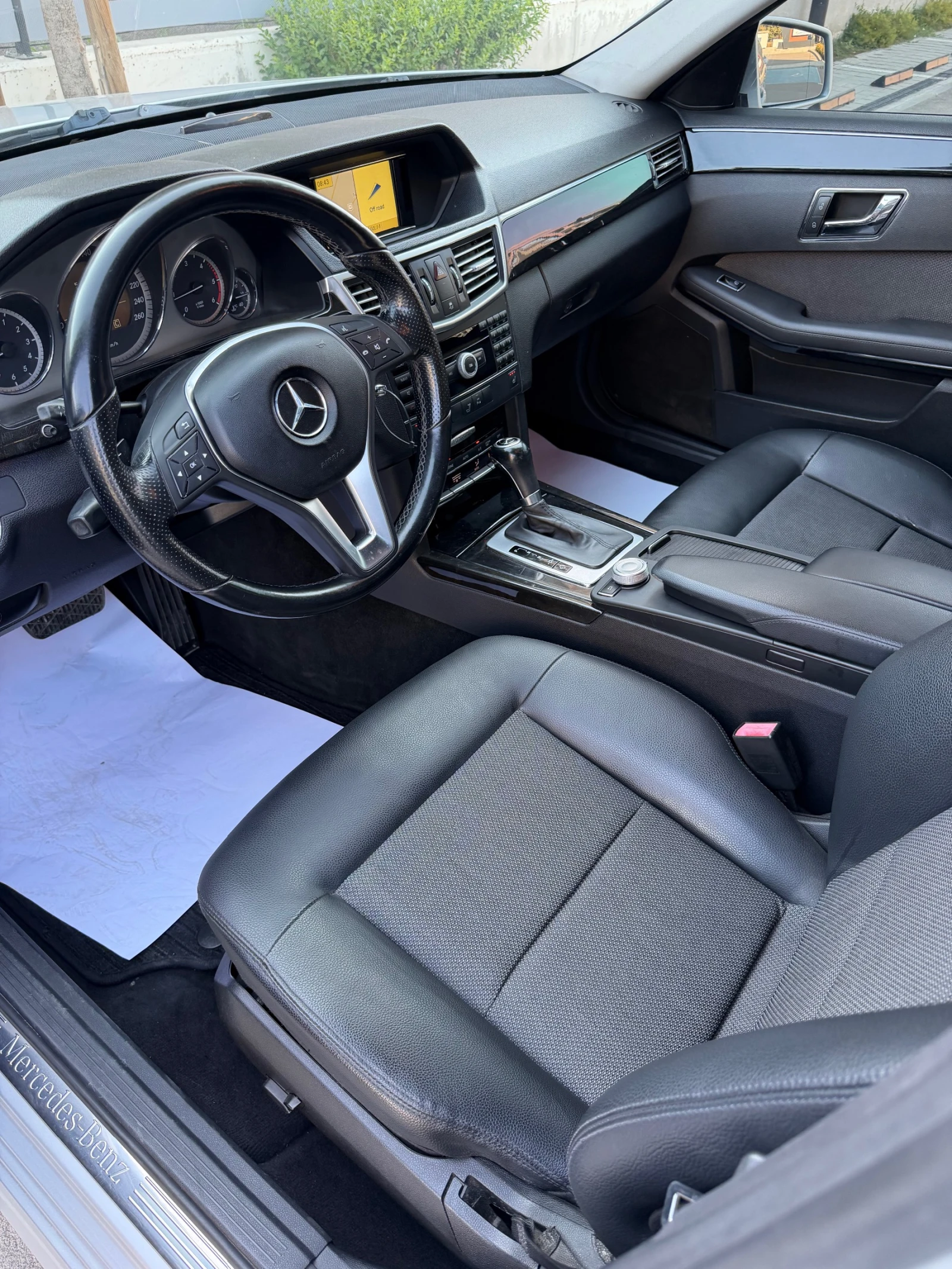 Mercedes-Benz E 250 250CDI AUTOMATIC NAVI KOJA OBSLUJENA, снимка 11 - Автомобили и джипове - 55668094