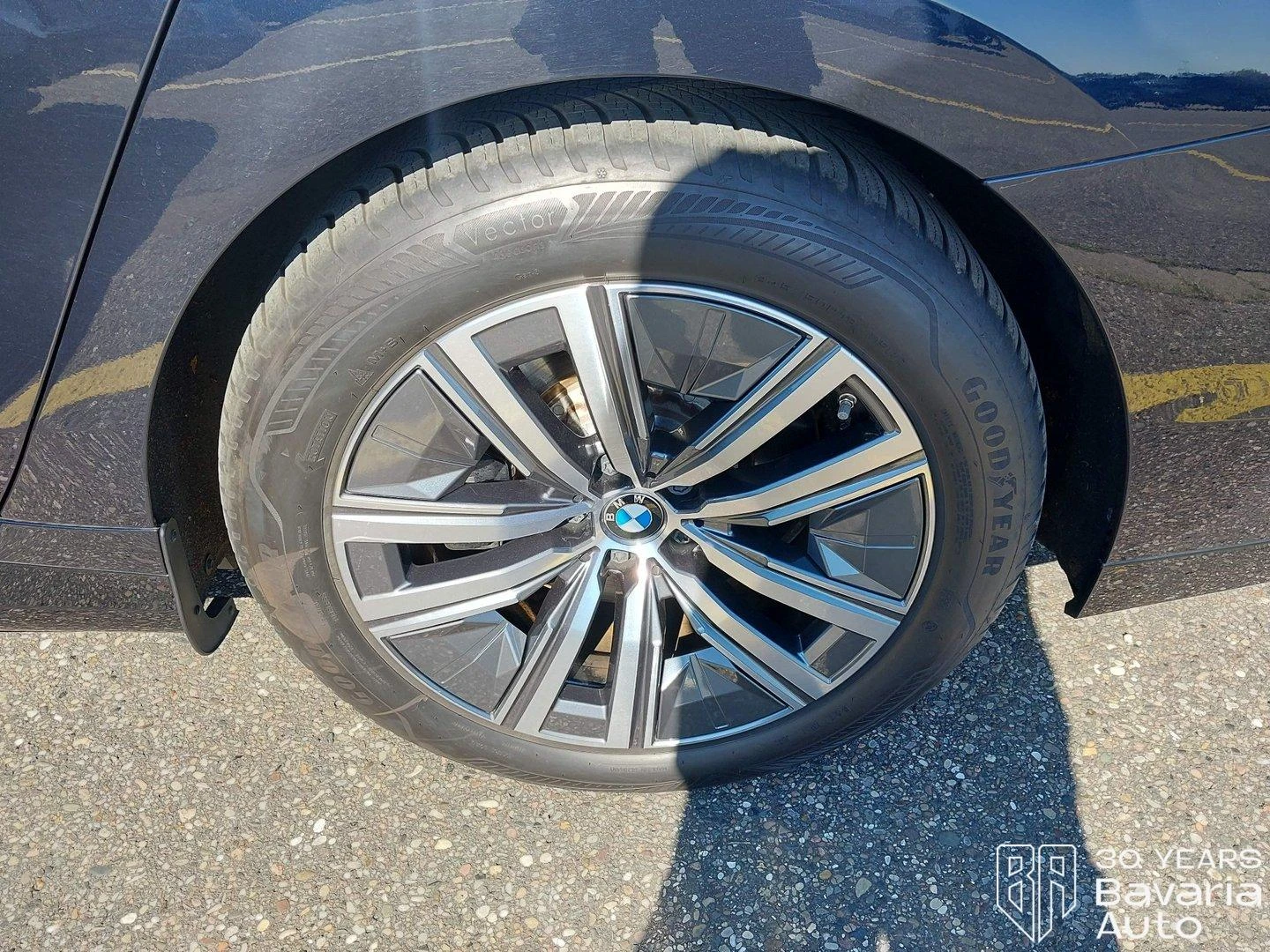 BMW i7 60 xDrive M Sport Paket , снимка 17 - Автомобили и джипове - 55715043