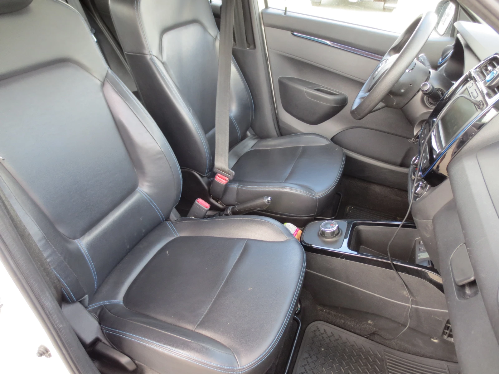 Dacia Spring 28 KW, снимка 15 - Автомобили и джипове - 55833317