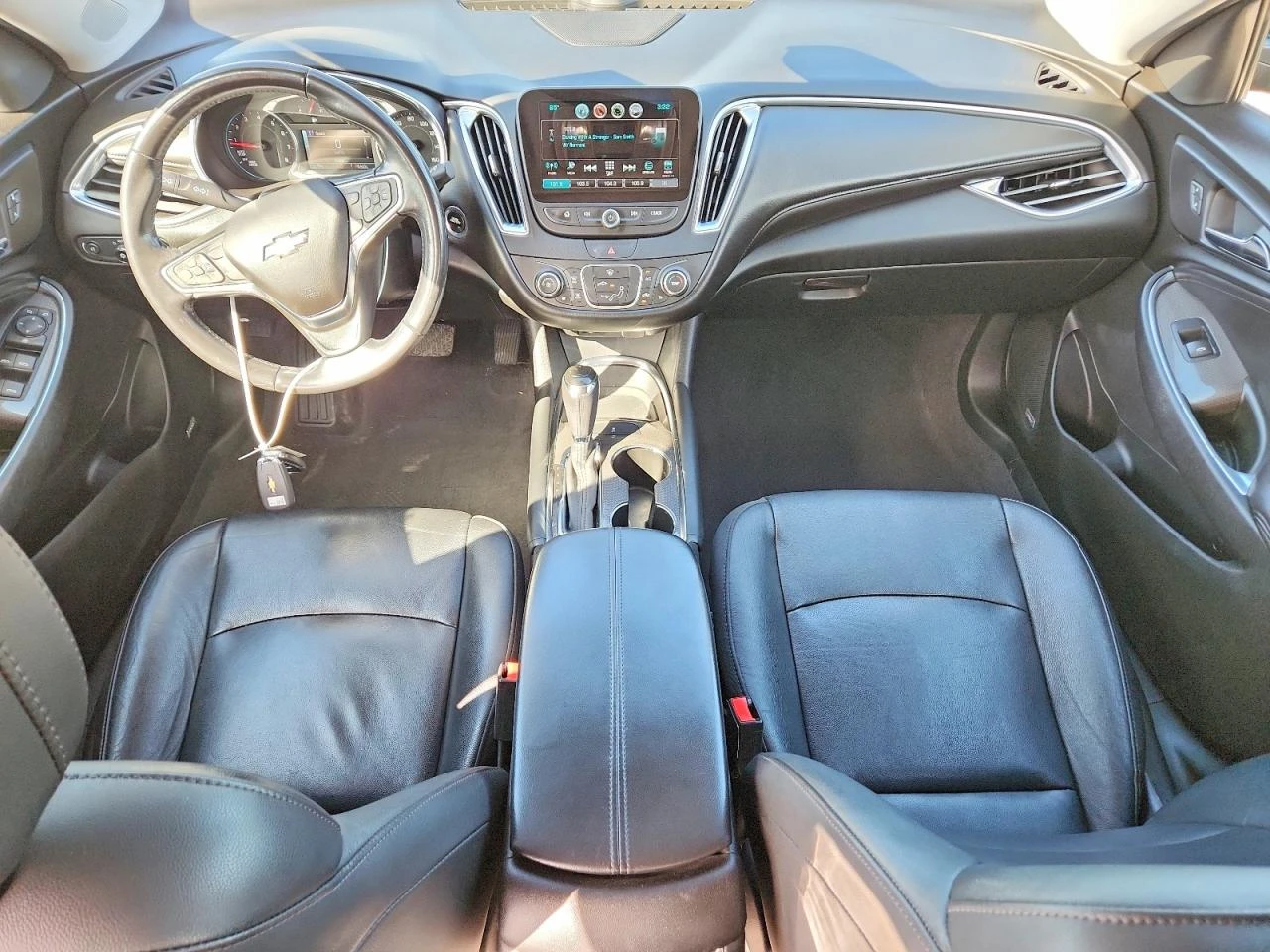 Chevrolet Malibu 1.5l Lt, снимка 8 - Автомобили и джипове - 56151656