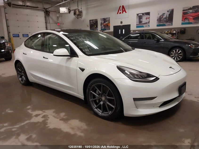 Tesla Model 3 Standard Range Plus RWD