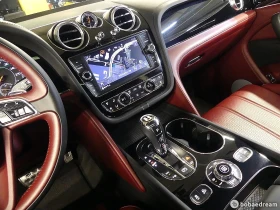 Bentley Bentayga V8* ЛЮК* ОБДУХВАНЕ* МАСАЖ* HUD* 360* КРАЙНА ЦЕНА, снимка 15