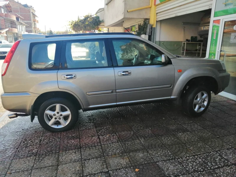 Nissan X-trail 2.5 165к.с, снимка 5 - Автомобили и джипове - 47777369