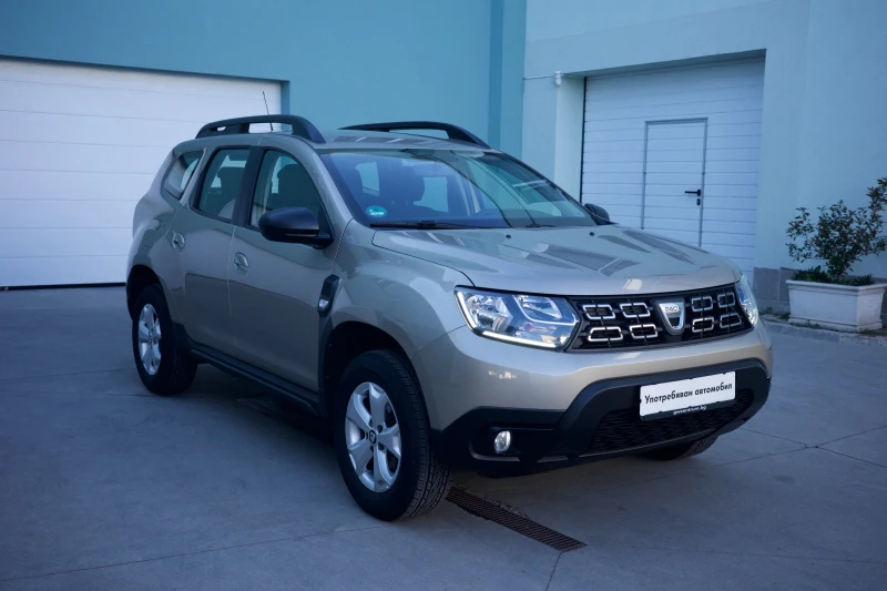 Dacia Duster 1.6 Petrol, снимка 1 - Автомобили и джипове - 47659026