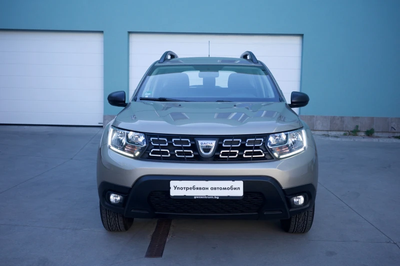 Dacia Duster 1.6 Petrol, снимка 7 - Автомобили и джипове - 47659026