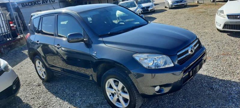 Toyota Rav4 D4D, снимка 5 - Автомобили и джипове - 48092236