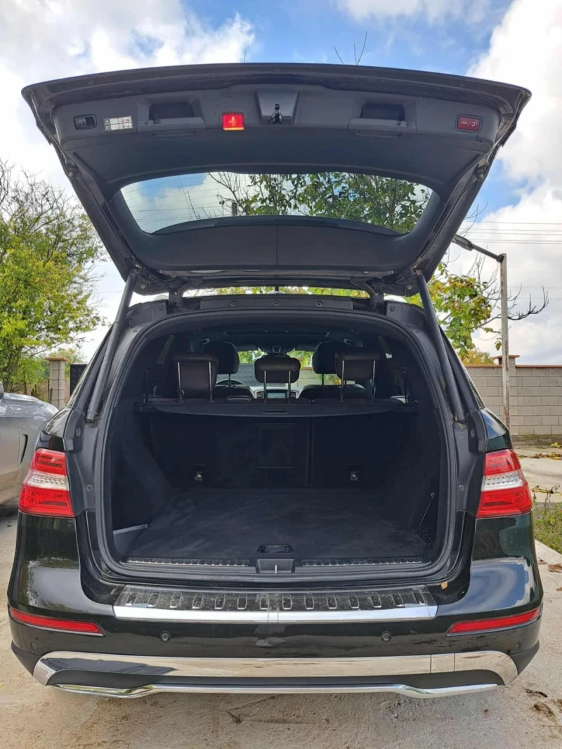 Mercedes-Benz ML 350 BLUETEC 4 MATIC, снимка 9 - Автомобили и джипове - 53523736