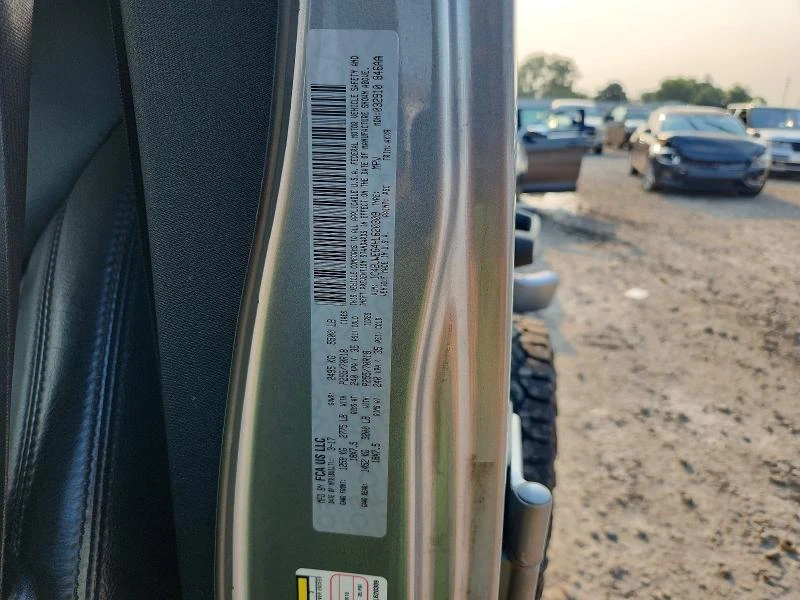 Jeep Wrangler, снимка 13 - Автомобили и джипове - 55540654
