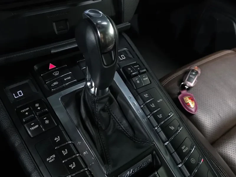 Porsche Macan  3.0 S Diesel 95B, снимка 8 - Автомобили и джипове - 56677397