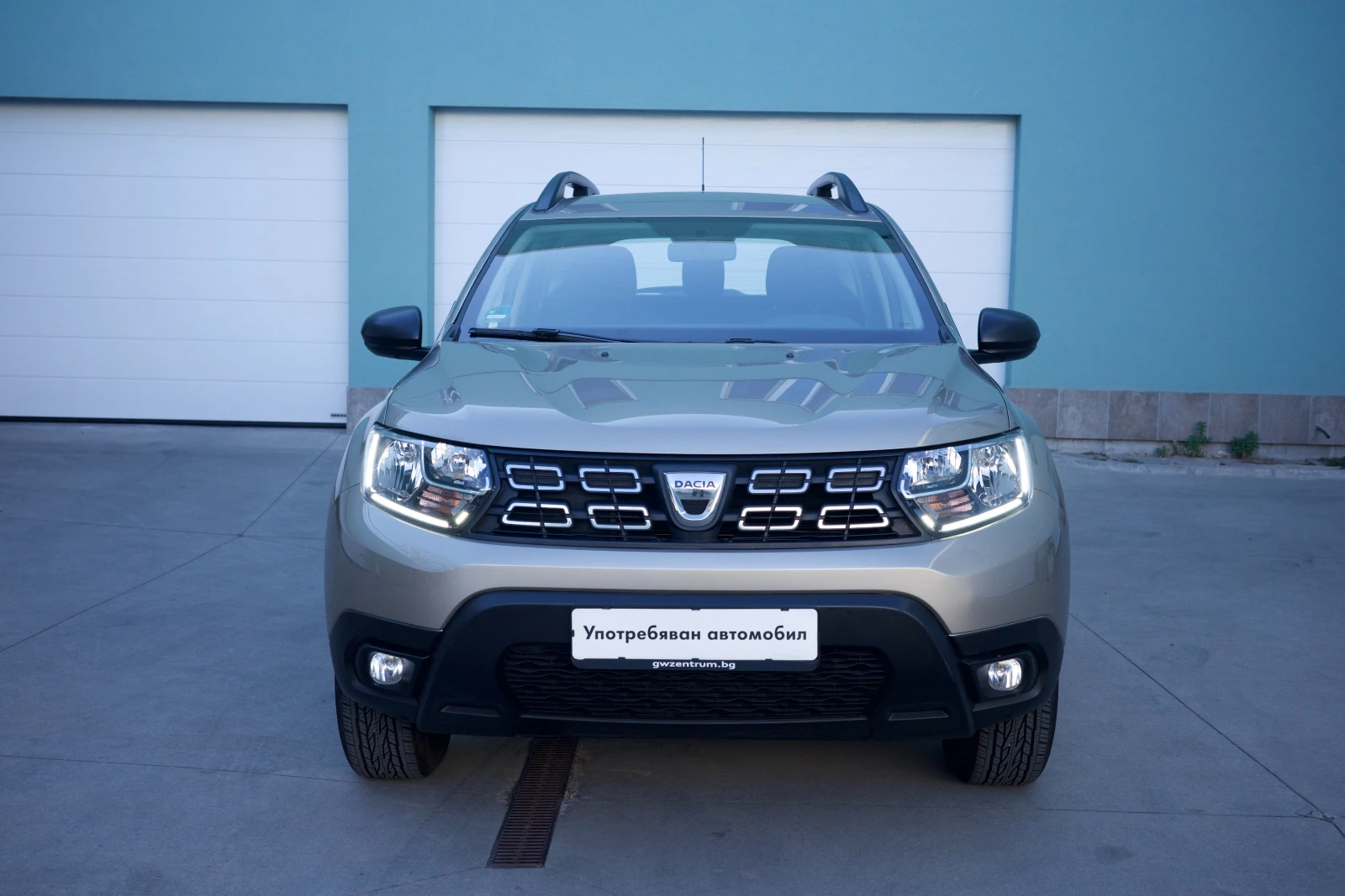 Dacia Duster 1.6 Petrol - изображение 7