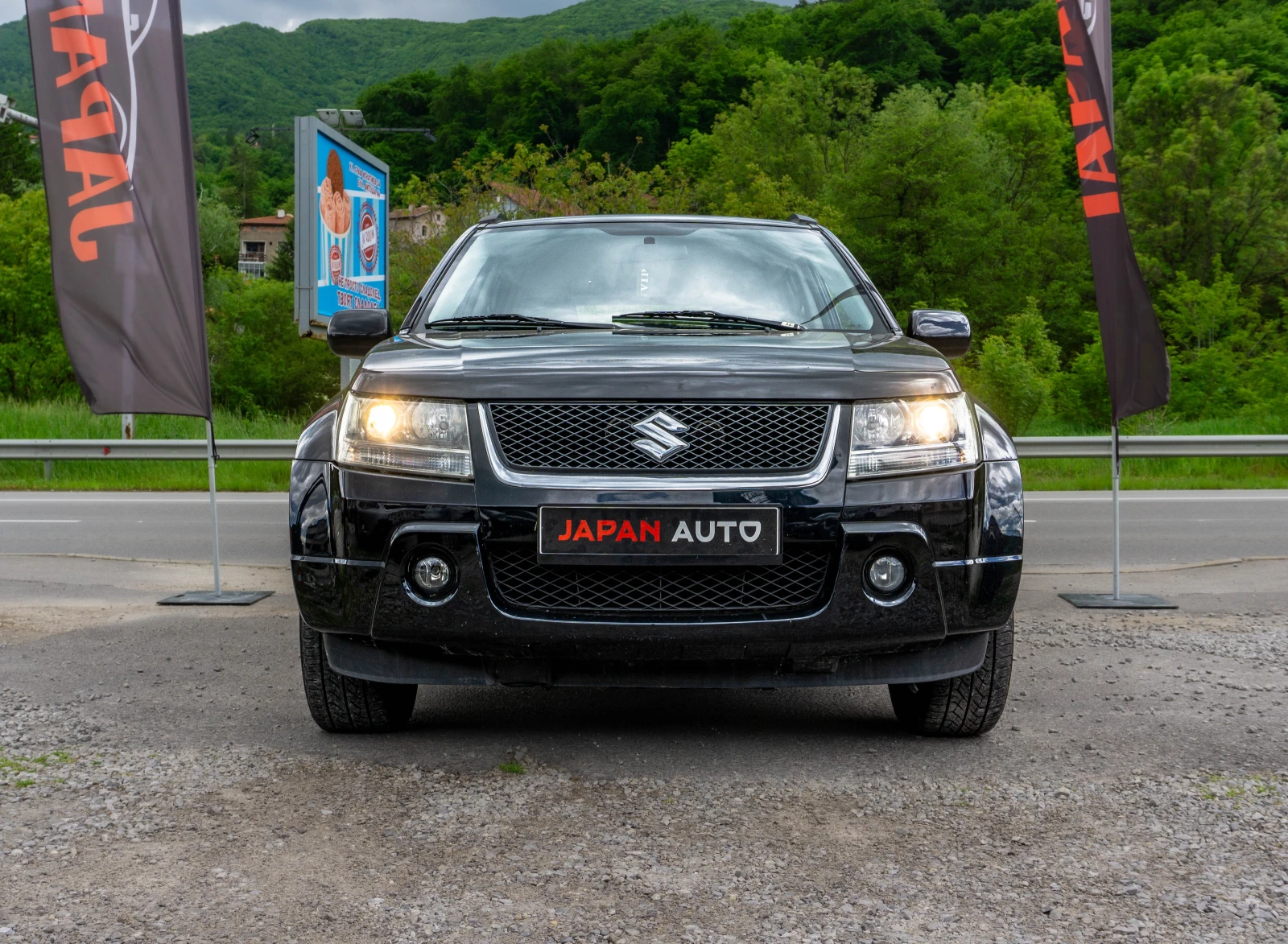 Suzuki Grand vitara 2.0i 140к.с. ТОП СЪСТОЯНИЕ | ПРОДАВА СЕ С ГАРАНЦИЯ - изображение 2
