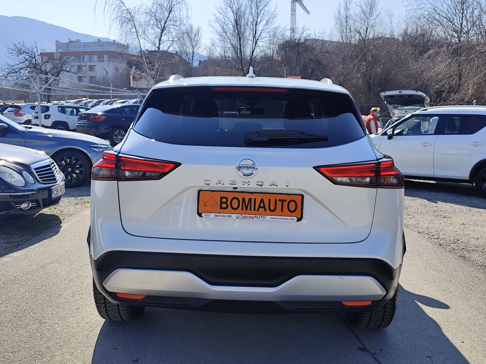 Nissan Qashqai 1.3i* TURBO* MILD HYBRID* LED* NAVI* CAMERA 360 - изображение 5