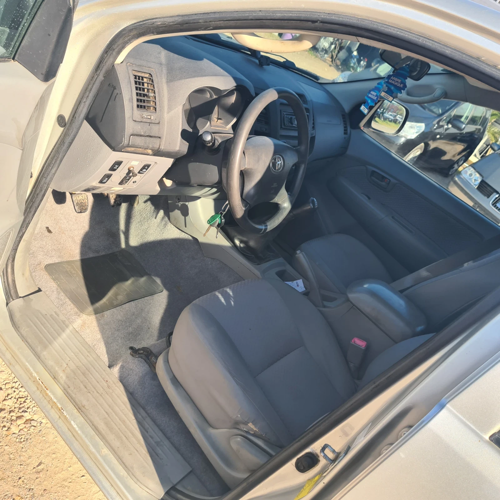 Toyota Hilux | Mobile.bg � ����������� 11