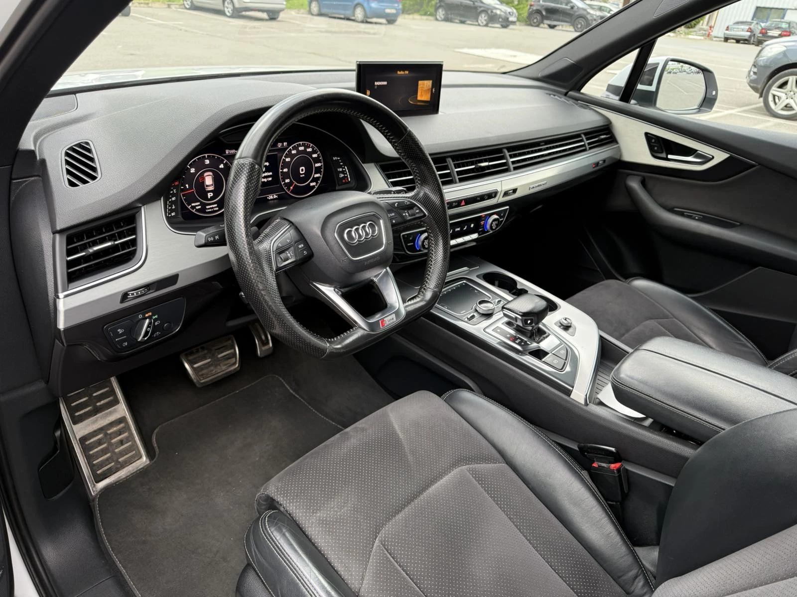 Audi Q7 3x SLINE* 6+ 1* 4xZONE* BOSE* ЗАВИВАЩ ЗАДЕН МОСТ* , снимка 10 - Автомобили и джипове - 54527804