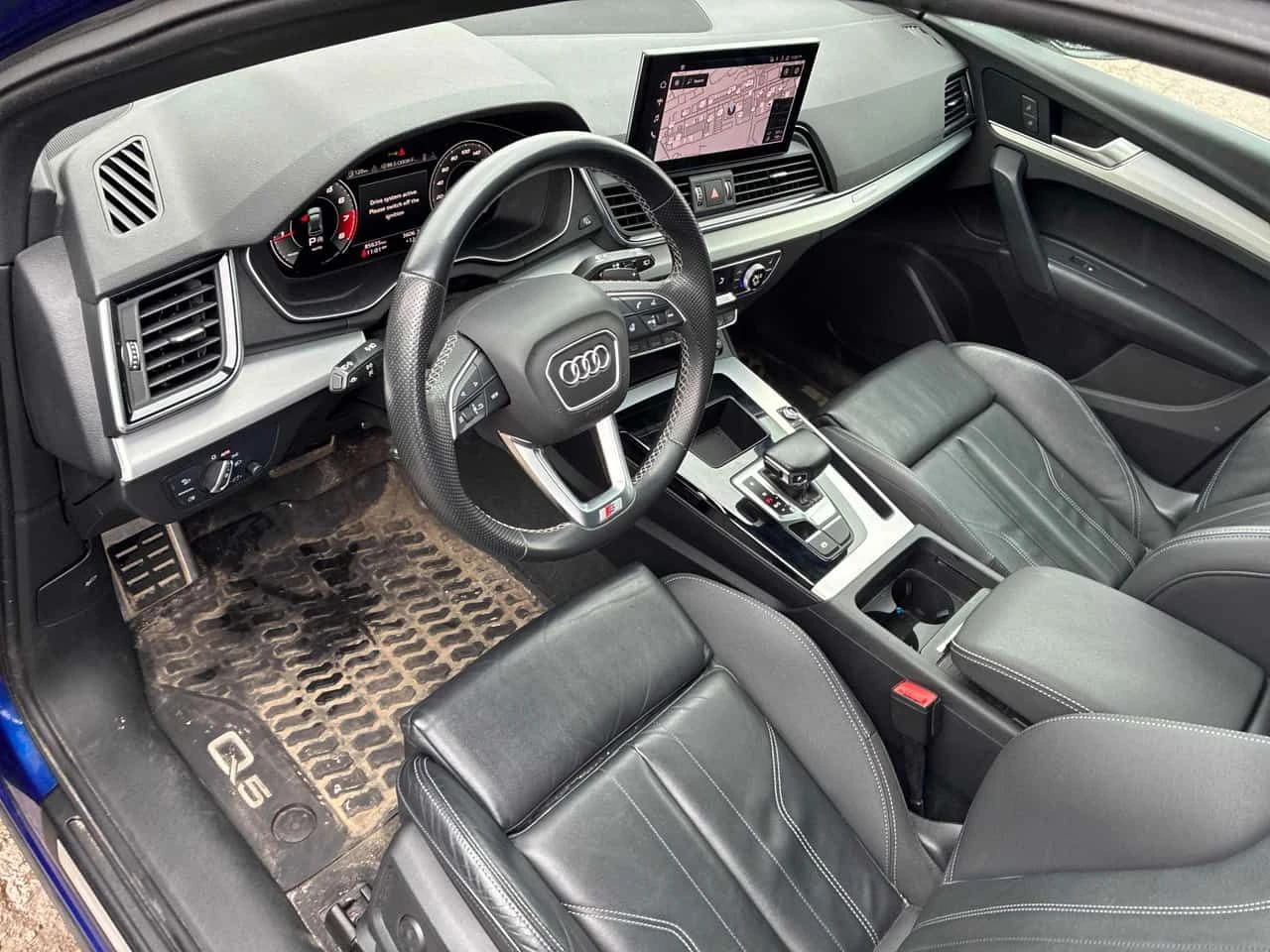 Audi Q5 * PROGRESSIV * ПАНО * ПОДГРЕВИ * KEYLESS * CARFAX, снимка 5 - Автомобили и джипове - 54611437