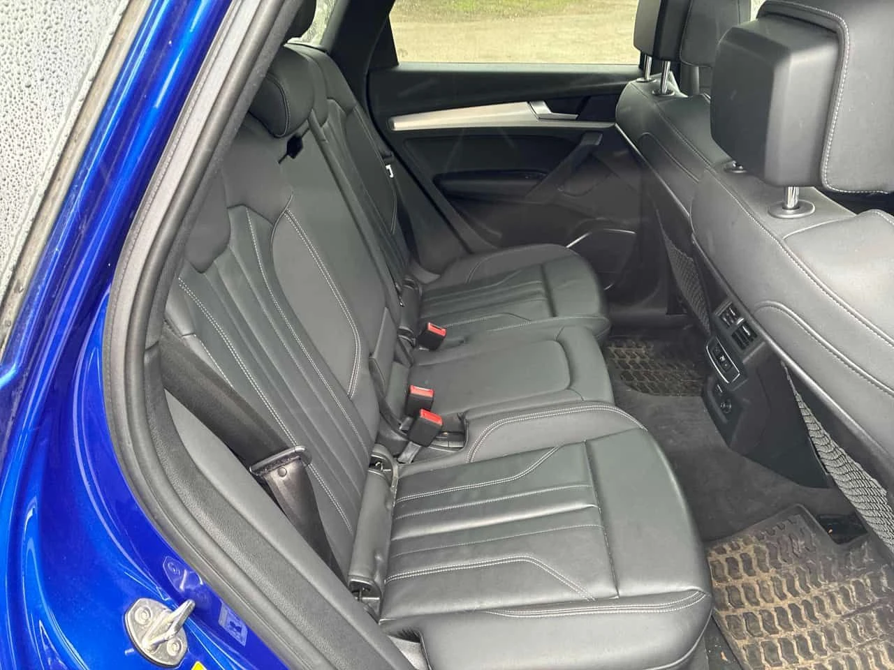 Audi Q5 * PROGRESSIV * ПАНО * ПОДГРЕВИ * KEYLESS * CARFAX, снимка 17 - Автомобили и джипове - 54611437